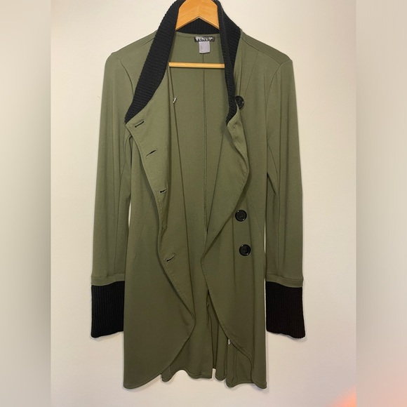 Venus Knit Asymmetrical Big Button-Front Jacket Top Olive Womens Sz 4 Equestrian - Picture 11 of 12